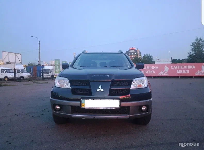 Mitsubishi Outlander 2008