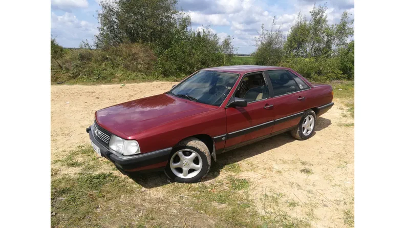 Audi 100 1986 - 14