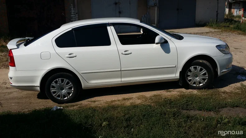 Skoda Octavia 2011 - 8