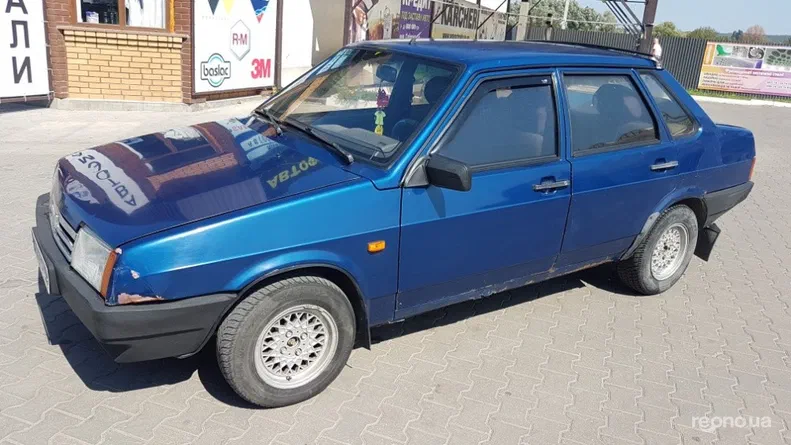 Lada (ВАЗ) 21099 2000