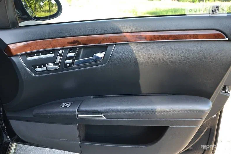 Mercedes-Benz S-Класс 2008