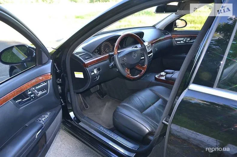 Mercedes-Benz S-Клас 2008 - 9