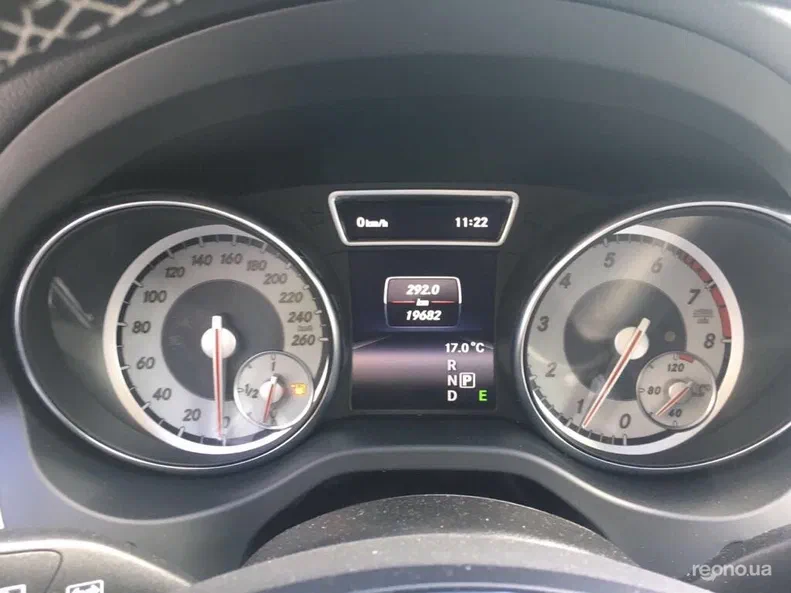 Mercedes-Benz GLA 2015 - 6