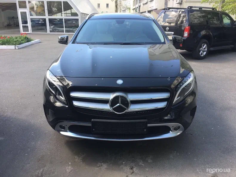 Mercedes-Benz GLA 2015