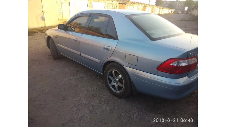 Mazda 626 2000