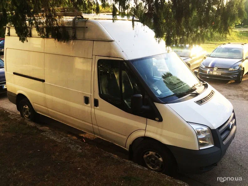 Ford Transit 2012