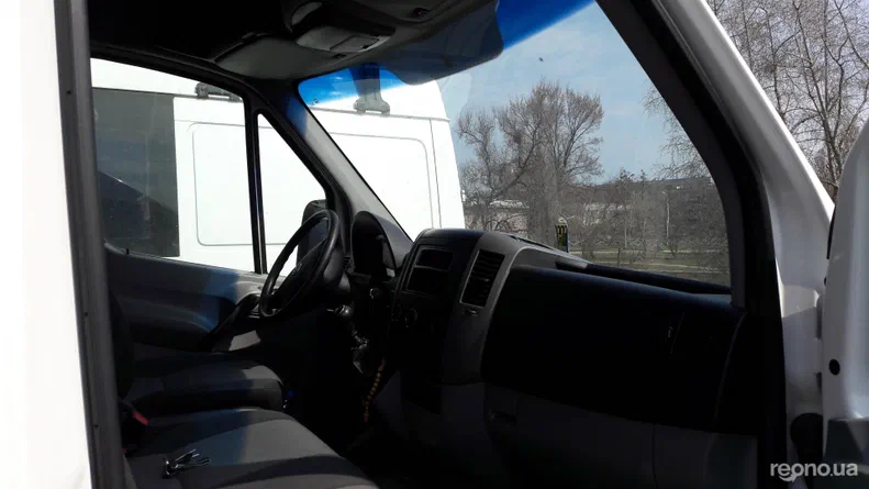 Volkswagen Crafter 2012