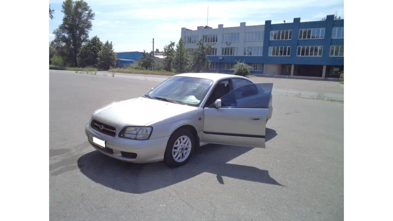 Subaru Legacy 2000 - 19