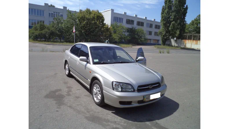 Subaru Legacy 2000 - 18