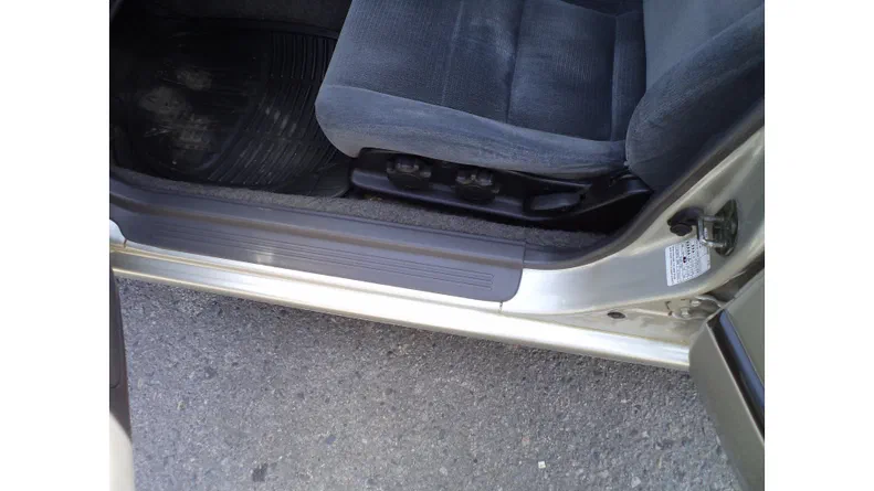 Subaru Legacy 2000 - 13