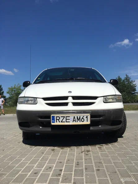 Chrysler Voyager 1996 - 9