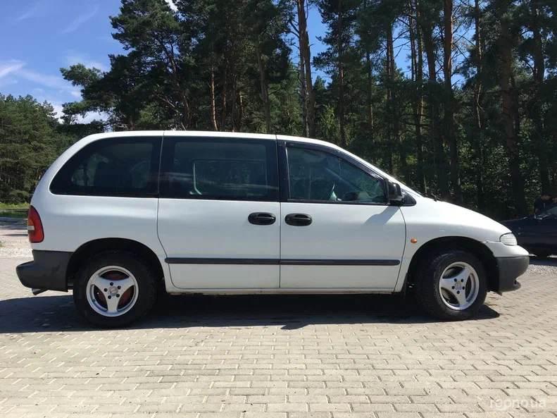 Chrysler Voyager 1996 - 5
