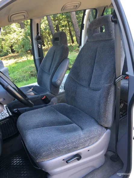 Chrysler Voyager 1996 - 11