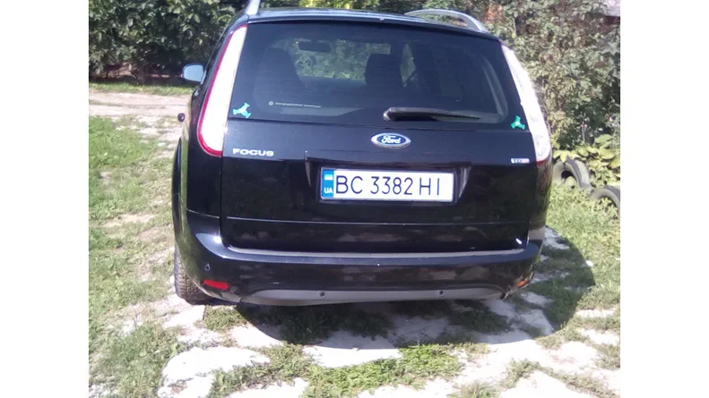 Ford Focus 2010 - 17