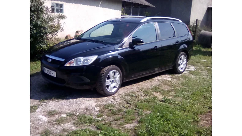 Ford Focus 2010 - 16