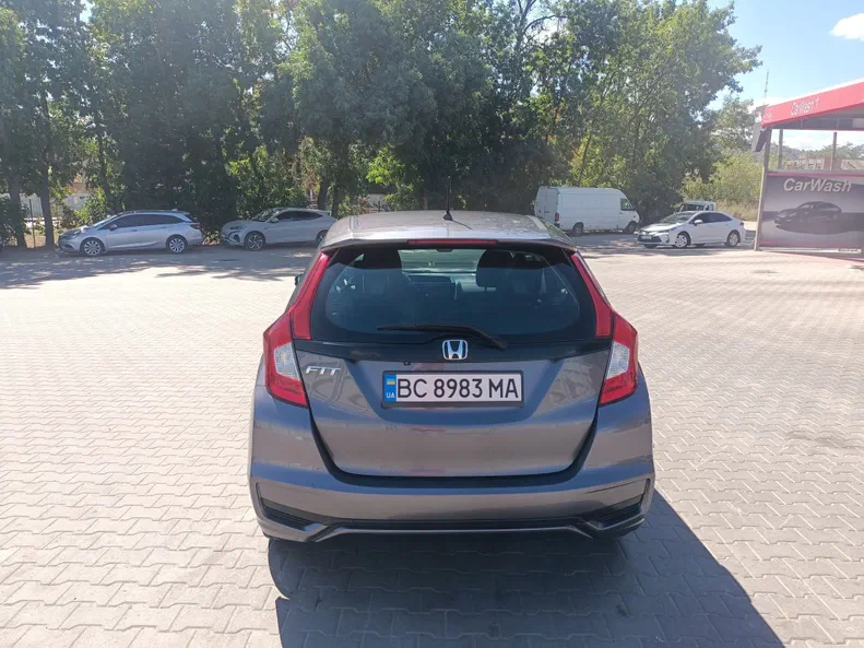Honda Fit 2017 - 3
