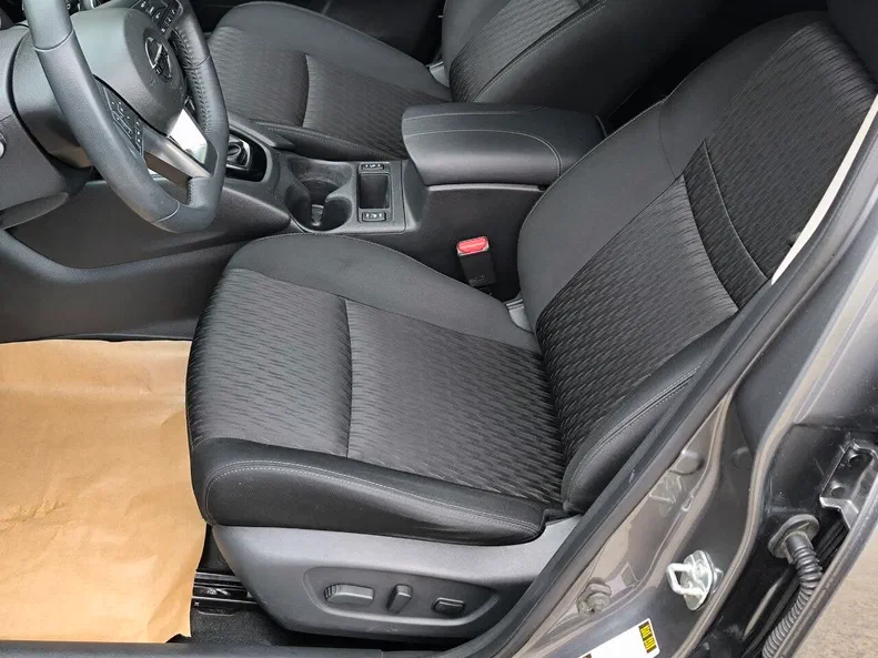 Nissan Rogue 2018 - 10