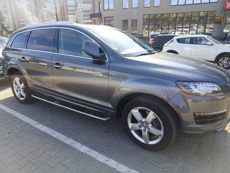 Audi Q7 2013 - 2