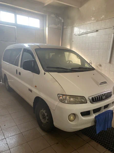 Hyundai H-1 2006 - 0