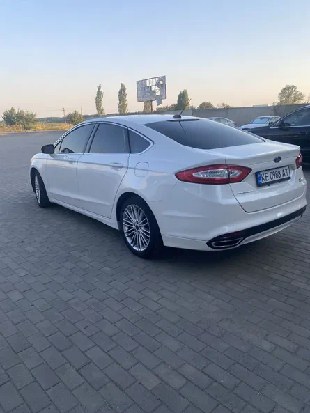Ford Fusion (North America) 2014 - 4