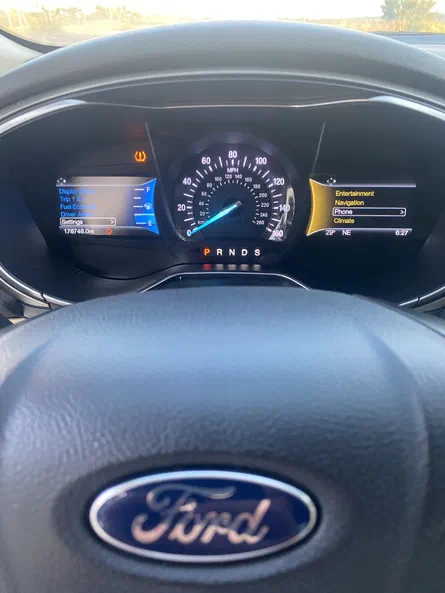 Ford Fusion (North America) 2014 - 10