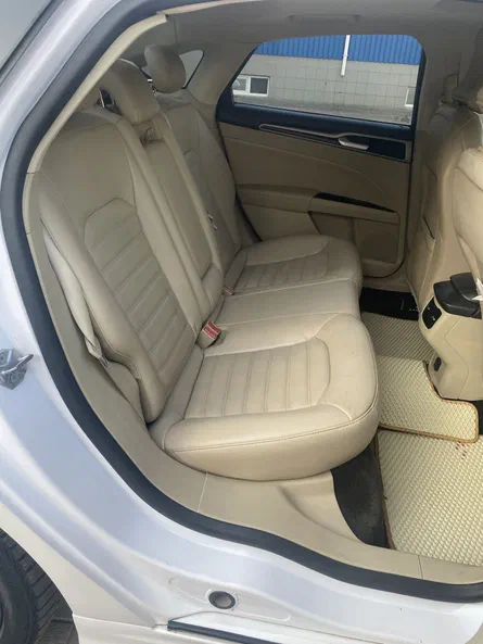 Ford Fusion (North America) 2014 - 6