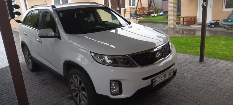 Kia Sorento 2012 - 3