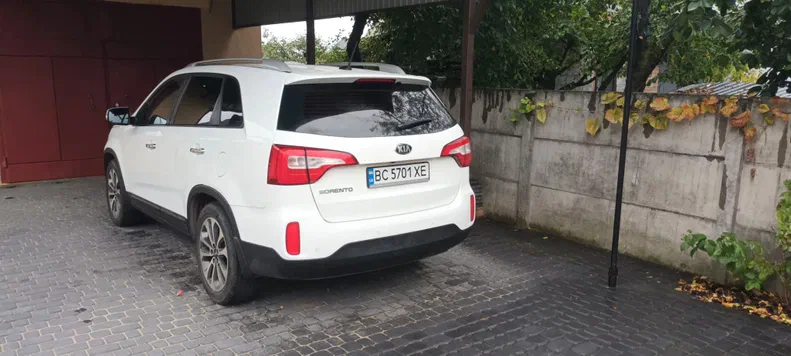 Kia Sorento 2012 - 8