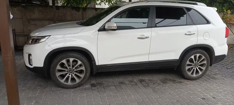 Kia Sorento 2012 - 7