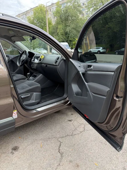Volkswagen Tiguan 2012 - 6