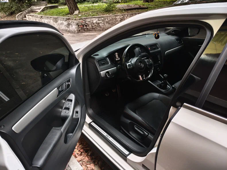 Volkswagen Jetta 2012 - 17