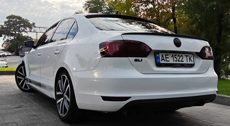 Volkswagen Jetta 2012 - 9