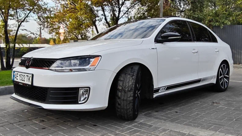 Volkswagen Jetta 2012 - 6
