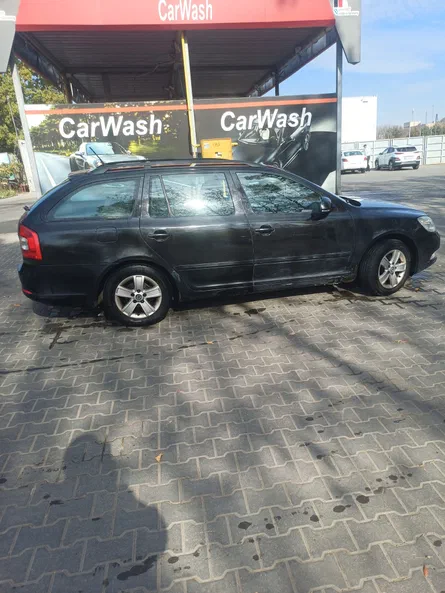 Skoda Octavia 2010 - 3