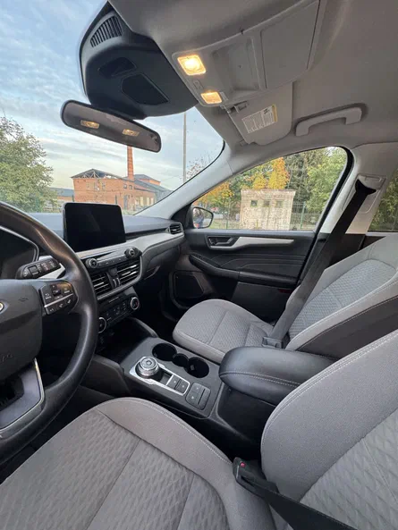 Ford Escape 2022 - 9