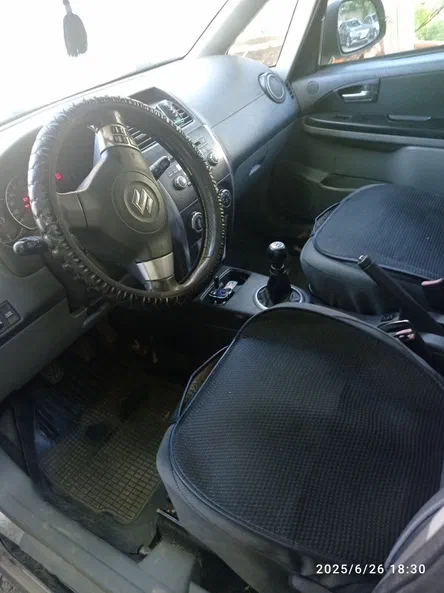 Suzuki SX4 2007 - 3