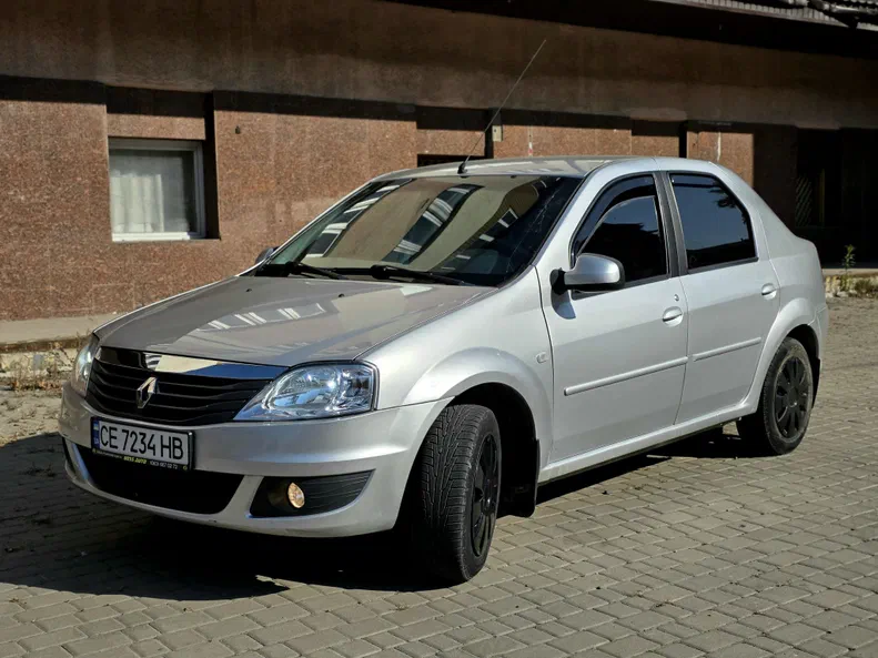 Renault Logan 2011 - 0