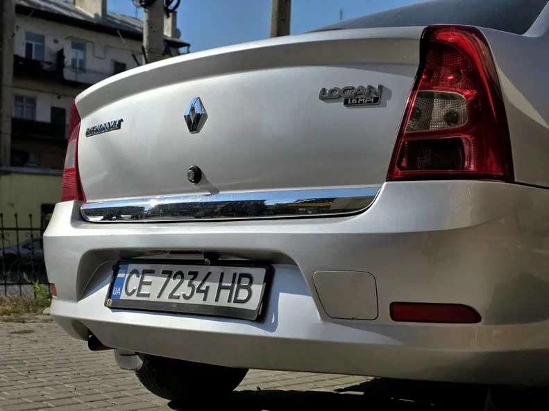 Renault Logan 2011 - 14
