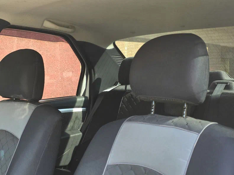 Renault Logan 2011 - 19