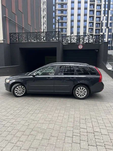 Volvo V50 2010 - 7