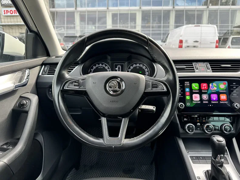 Skoda Octavia 2018 - 17