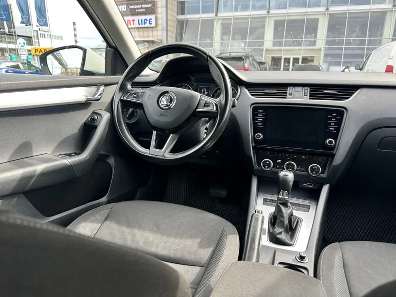 Skoda Octavia 2018 - 20