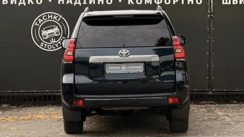 Toyota Land Cruiser Prado 2017 - 8