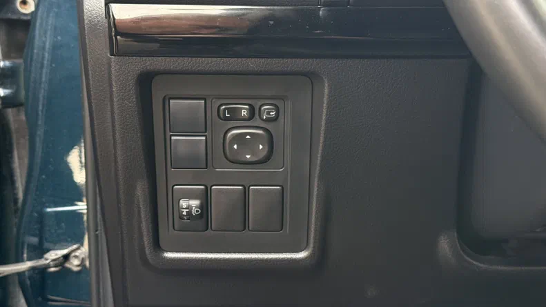 Toyota Land Cruiser Prado 2017 - 16