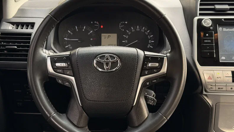 Toyota Land Cruiser Prado 2017 - 11