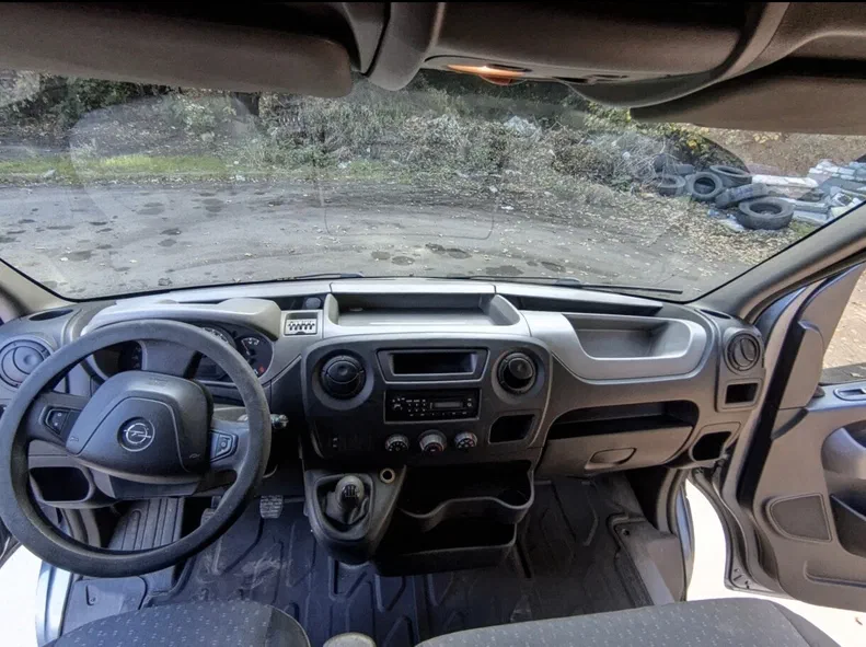 Opel Movano 2010 - 13