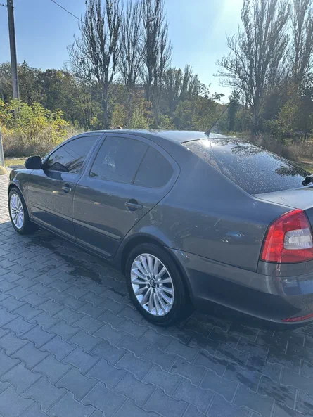 Skoda Octavia 2011 - 3