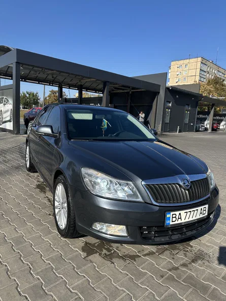 Skoda Octavia 2011 - 5