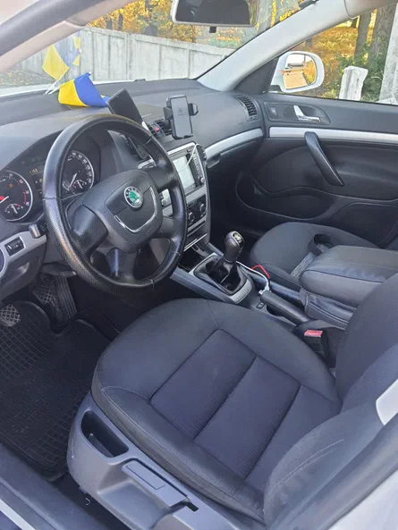 Skoda Octavia 2012 - 4