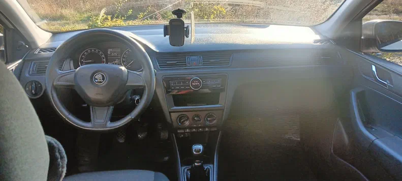Skoda Rapid 2017 - 8